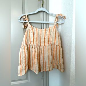 Old navy Tank top- Size S/ Colors: Orange & Cream